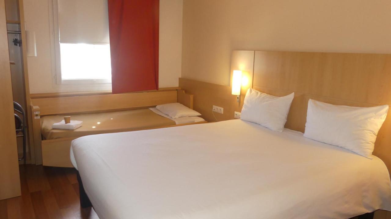Ibis Istres Trigance Hotel Exterior photo